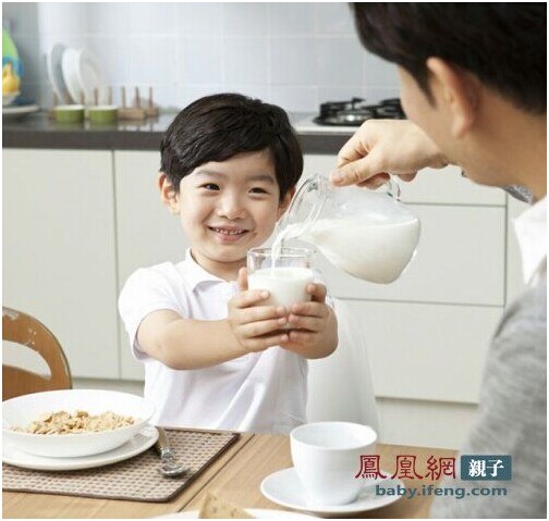 牛奶功效的差異與包裝有關(guān)（圖片來源：東方IC）